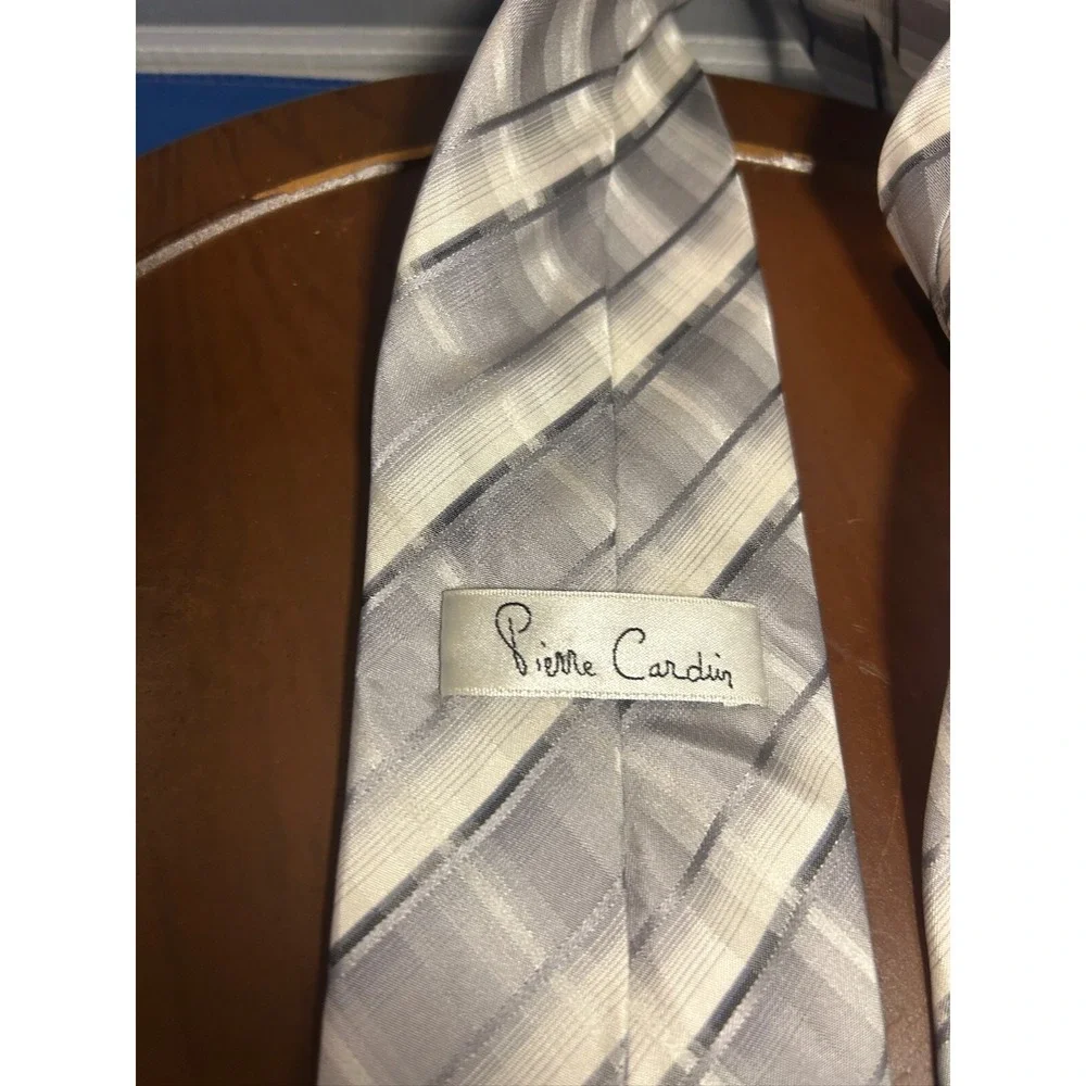 Pierre Cardin Gray Silver Men's 100% Silk Tie Striped Necktie‎
